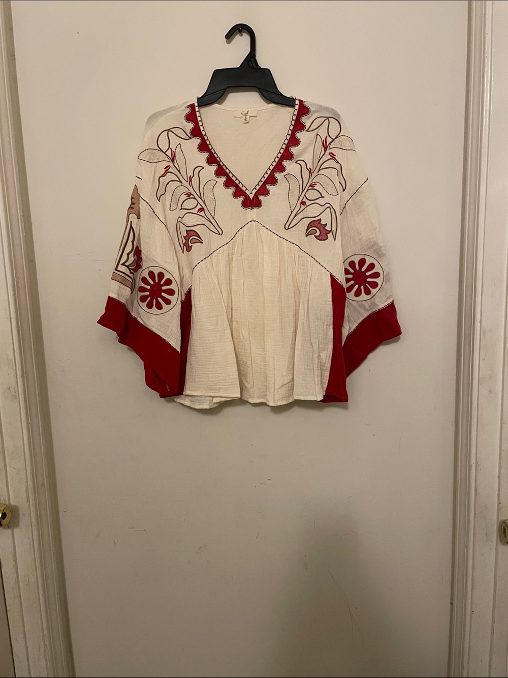 easel Cream Boho Tunic with Red Embroidery